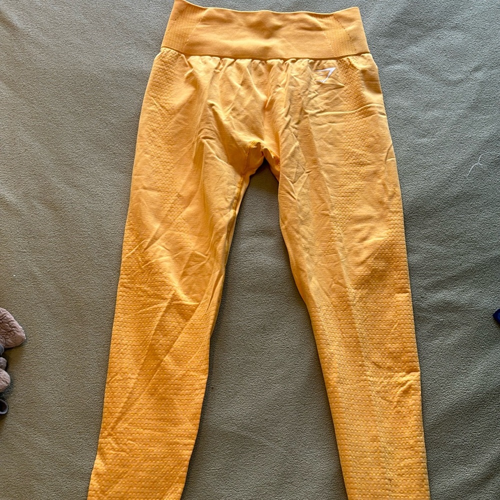 Women’s orange leggings
